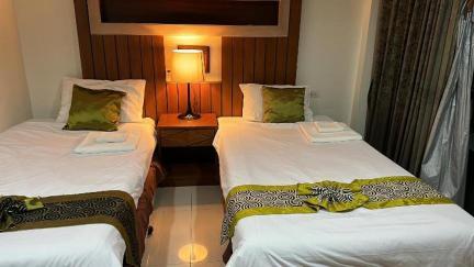 The Prisha Inn Patong Ngoại thất bức ảnh